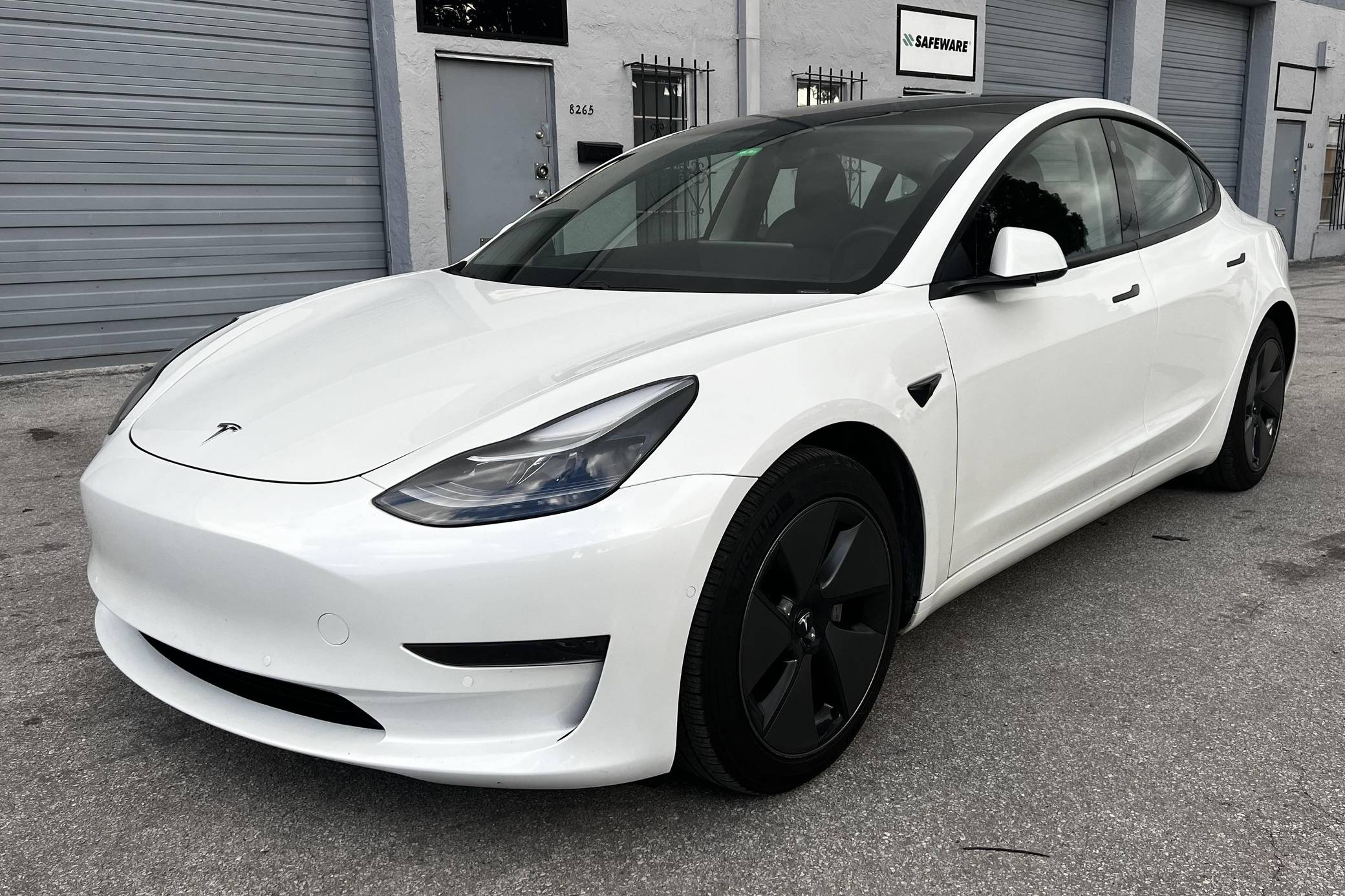 2021 Tesla Model 3 Standard Range Plus